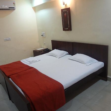Aditya Inn Nagpur Exterior foto