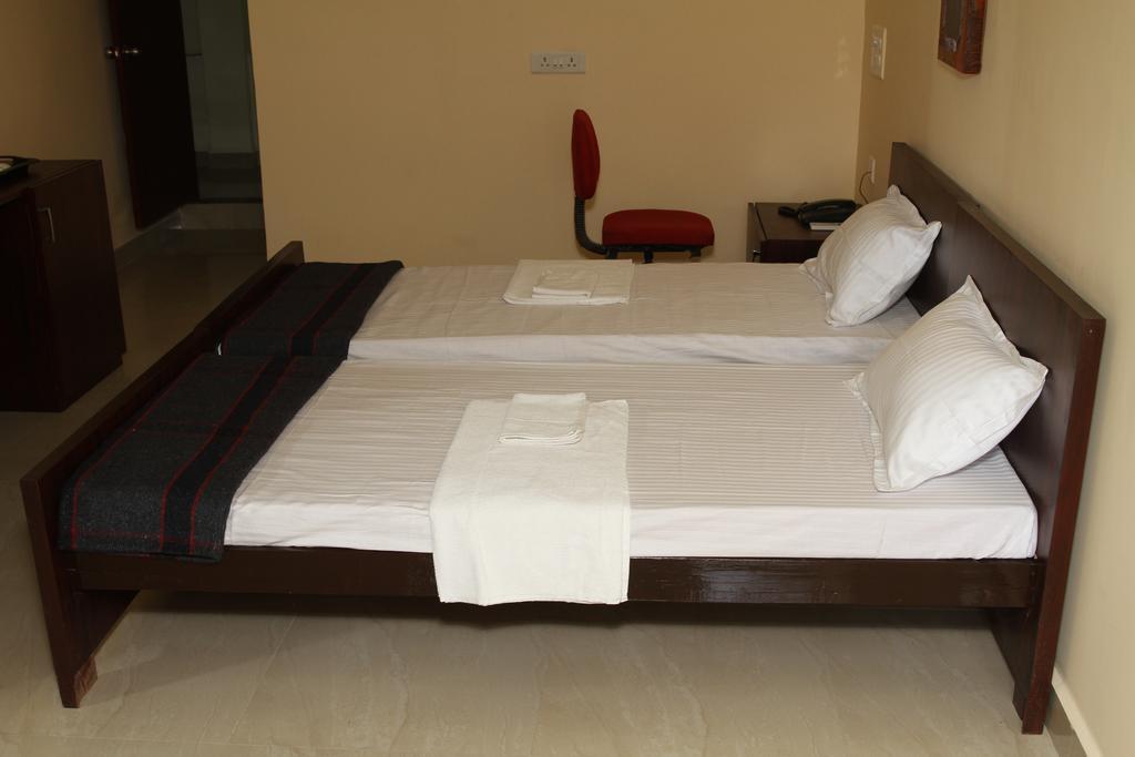Aditya Inn Nagpur Exterior foto