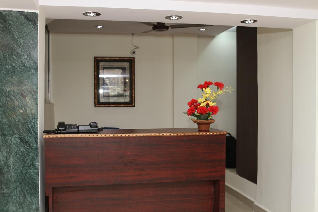 Aditya Inn Nagpur Exterior foto
