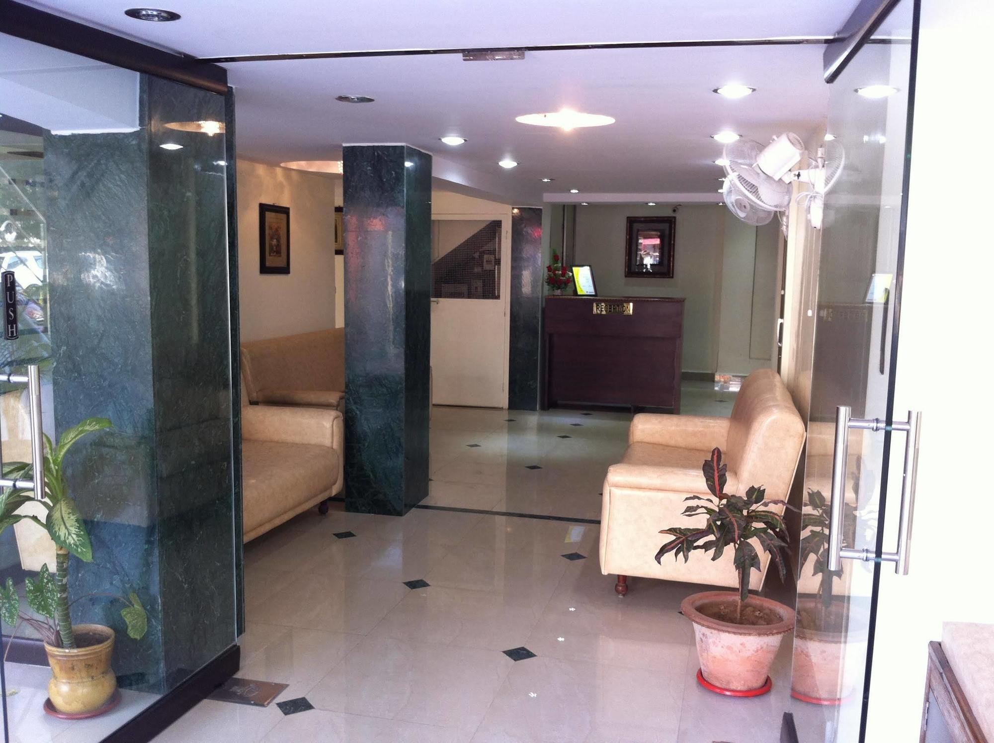 Aditya Inn Nagpur Exterior foto